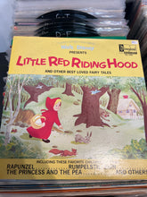 The Little Red Riding Hood - Walt Disney