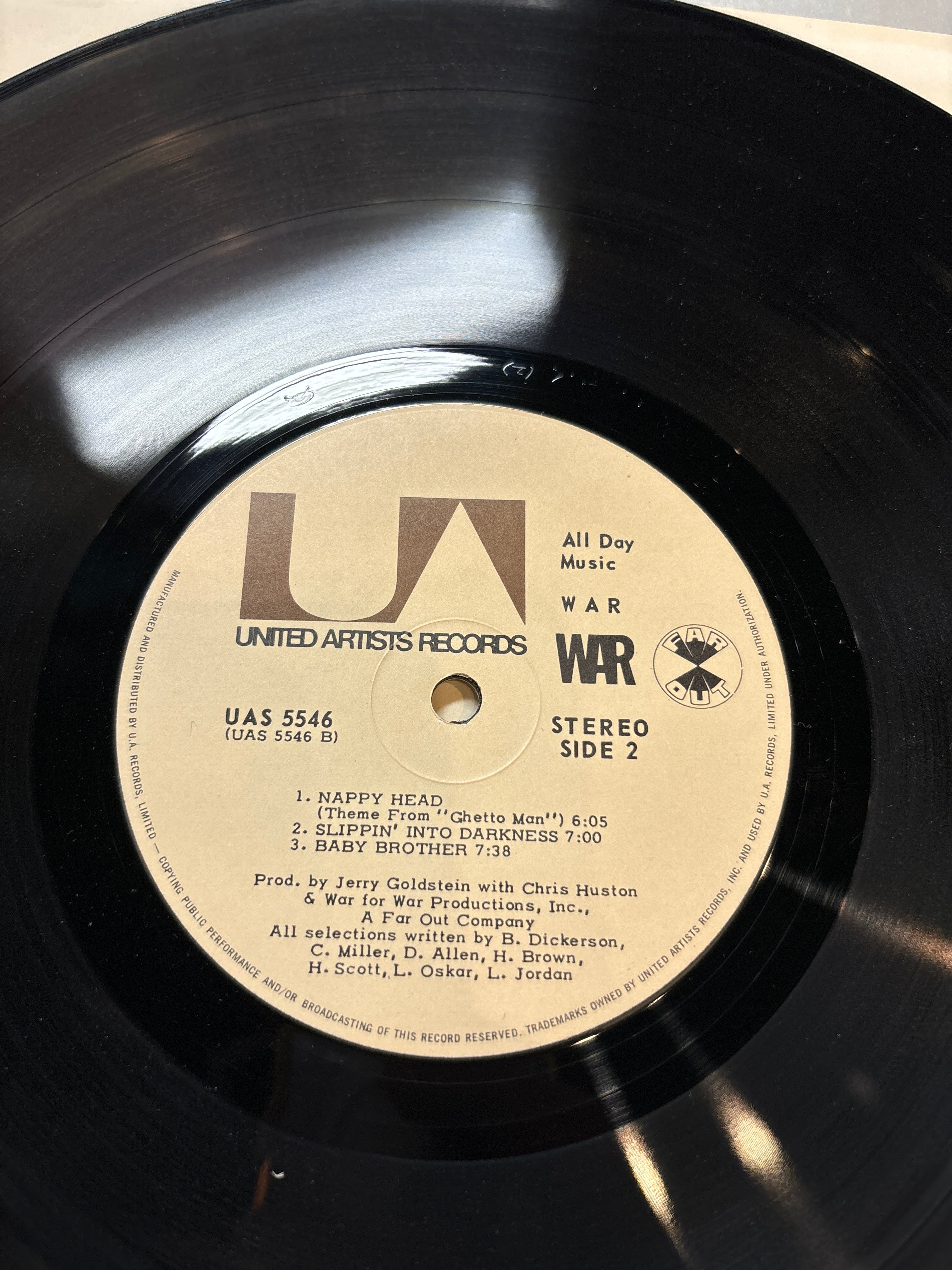 All day music - War