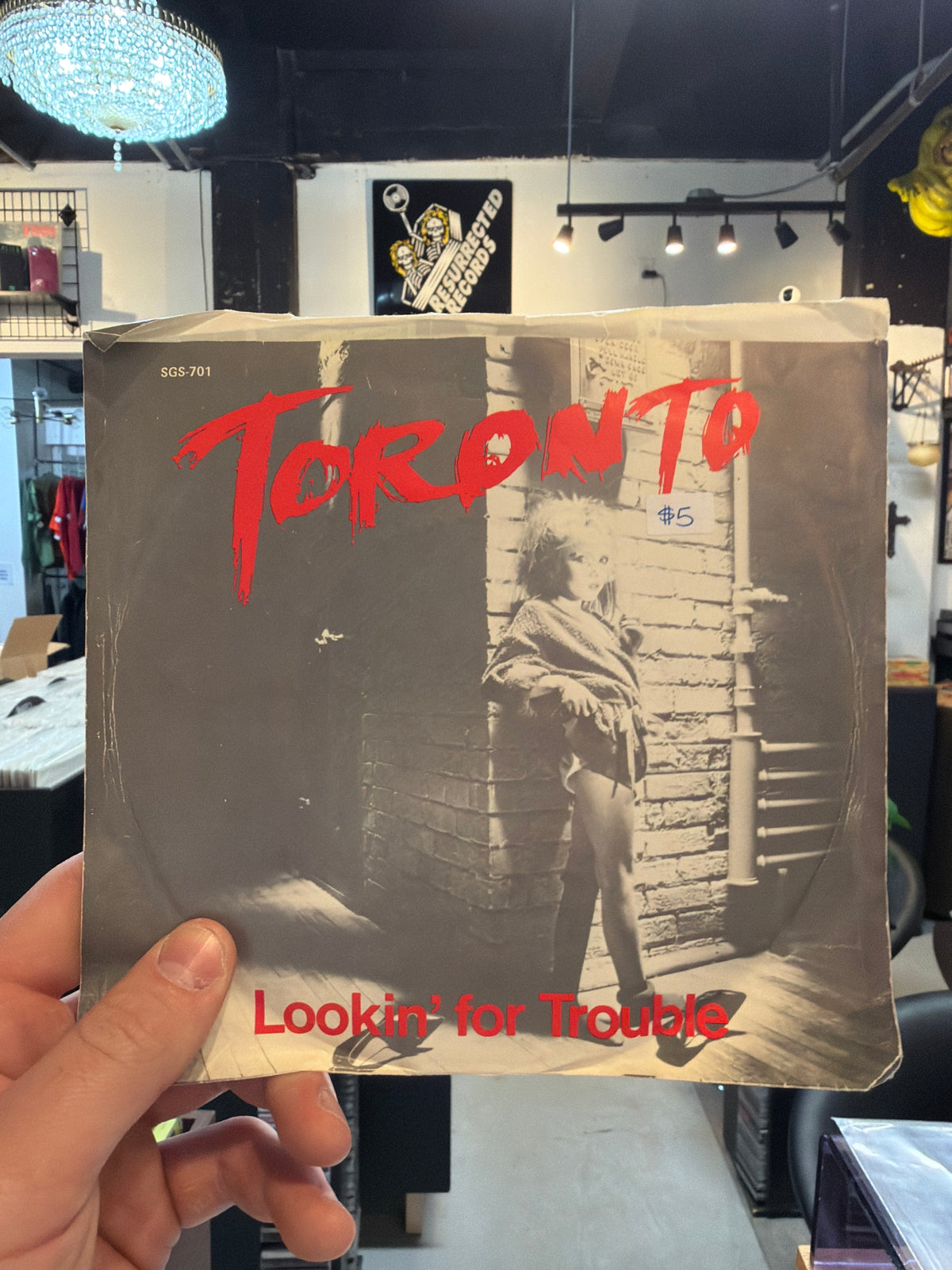 Toronto - Looking For Trouble
