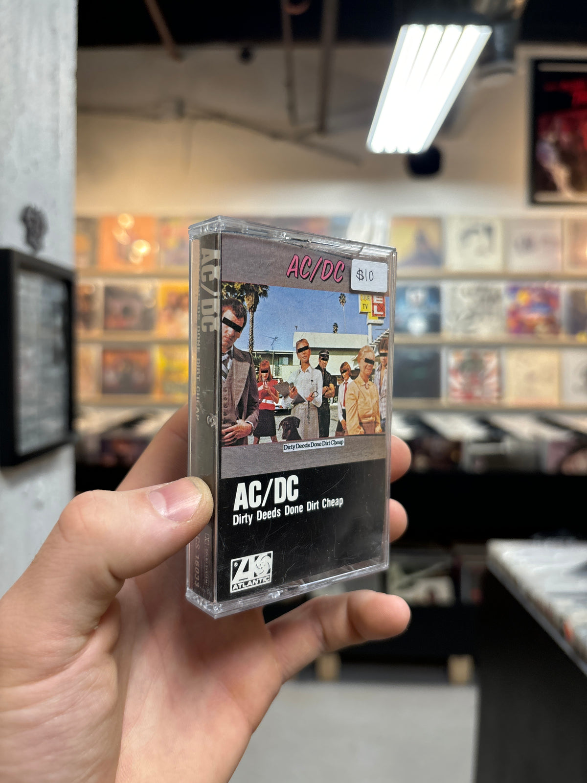 AC/DC - Dirty Deeds