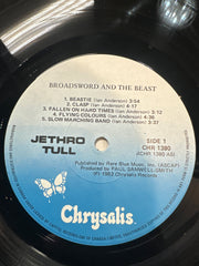 Broadsword and the Best - Jethro Tull