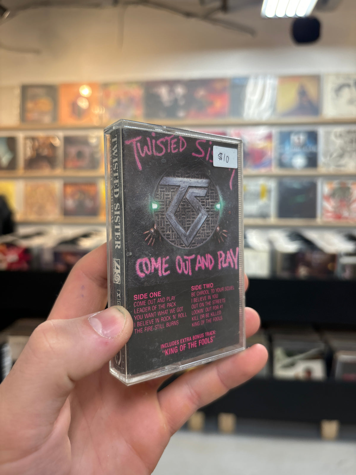 Twisted Sister - Come Out and Play