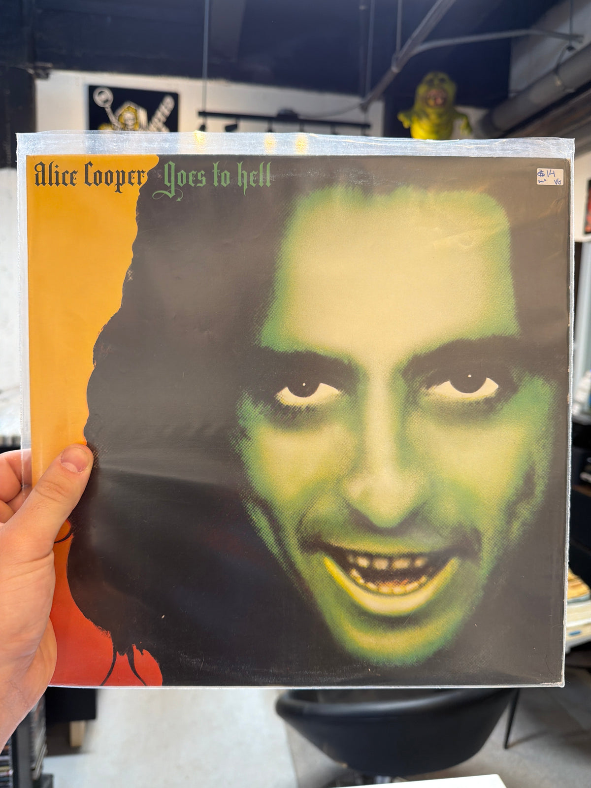 Alice Cooper - Goes to Hell