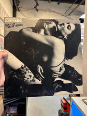 Scorpions - Love at First Sting