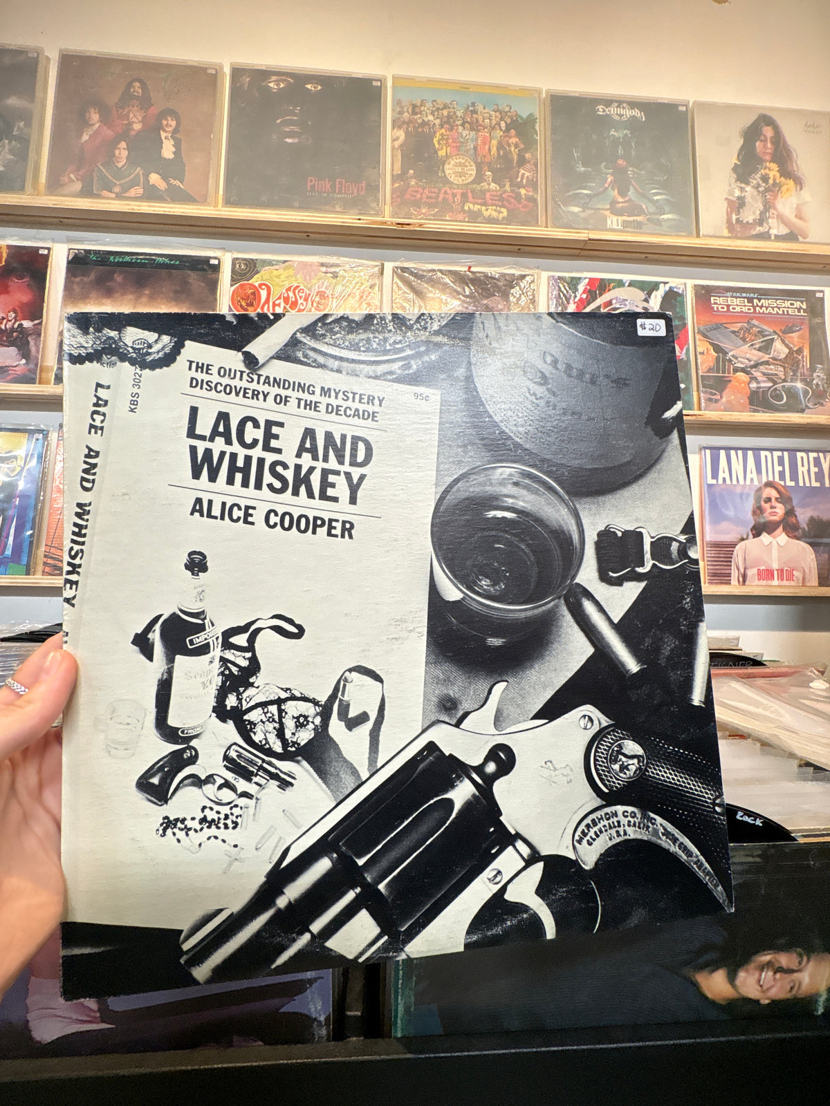 Lace and Whiskey - Alice Copper