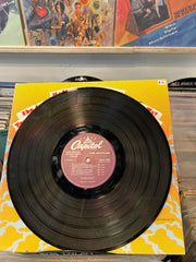 Magical Mystery Tour - The Beatles