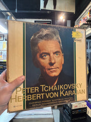 Peter Tchaikovsky / Herbert Von Karajan (7 LP Box Set)