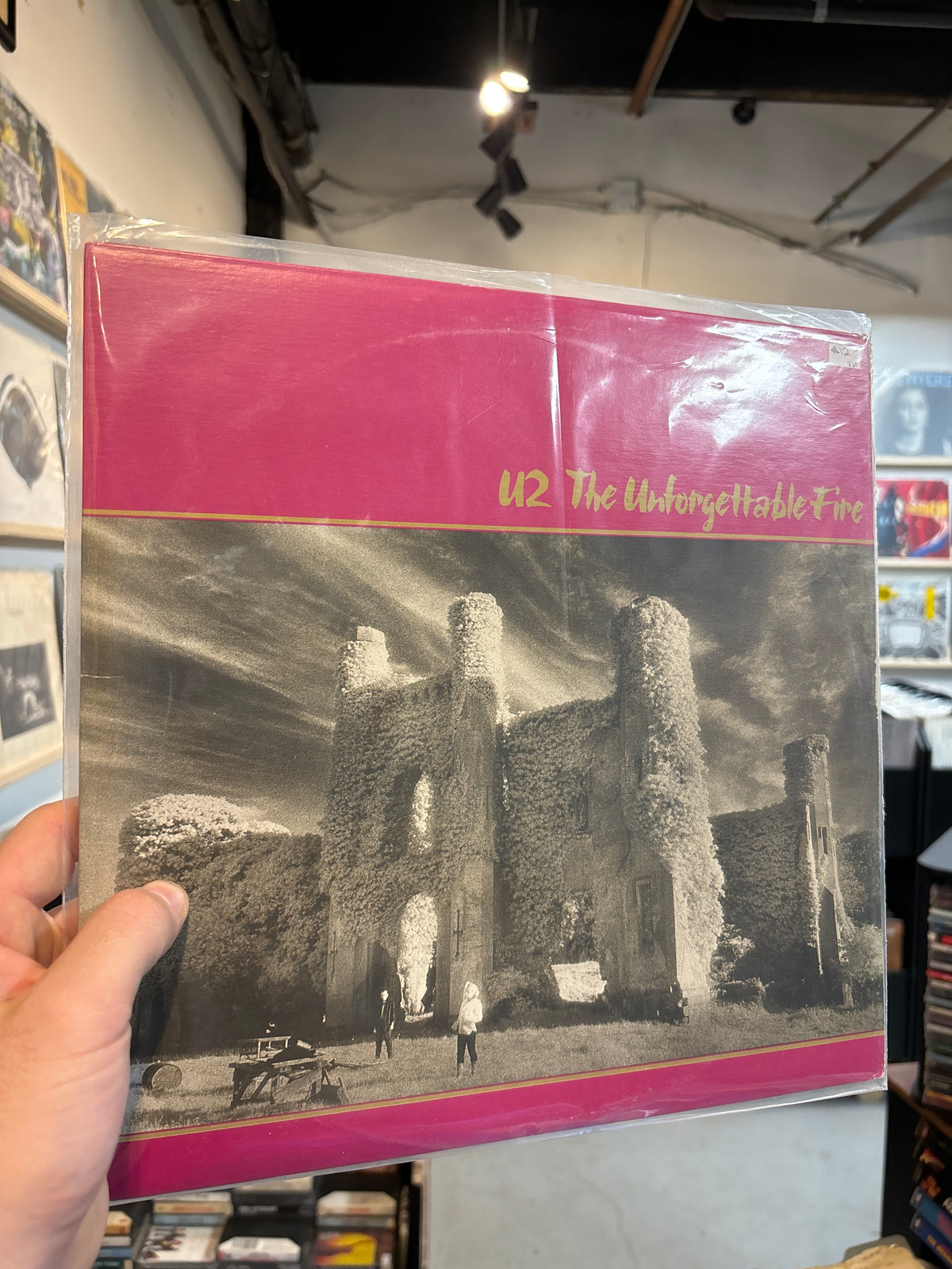 U2 - Unforgettable Fire